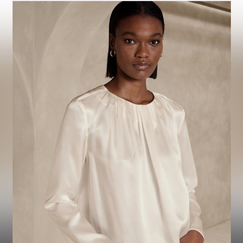 Banana Republic Silk Blouse Long Sleeve Size Medium